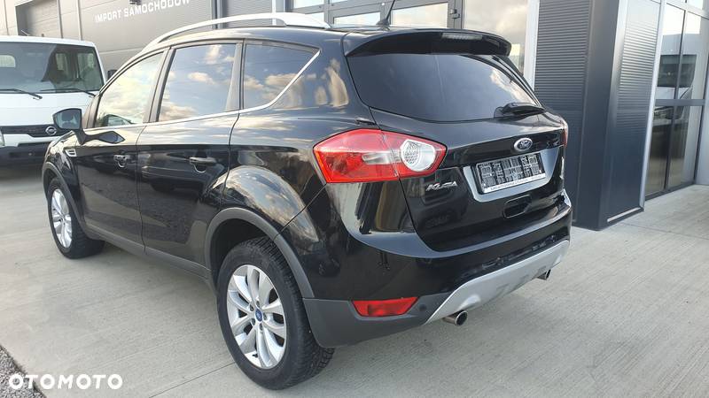 Ford Kuga 2.0 TDCi 4WD Titanium - 4