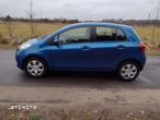 Toyota Yaris 1.3 Luna Premium - 4