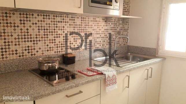 Excelente T0 junto à Avenida da Liberdade - Grande imagem: 3/8