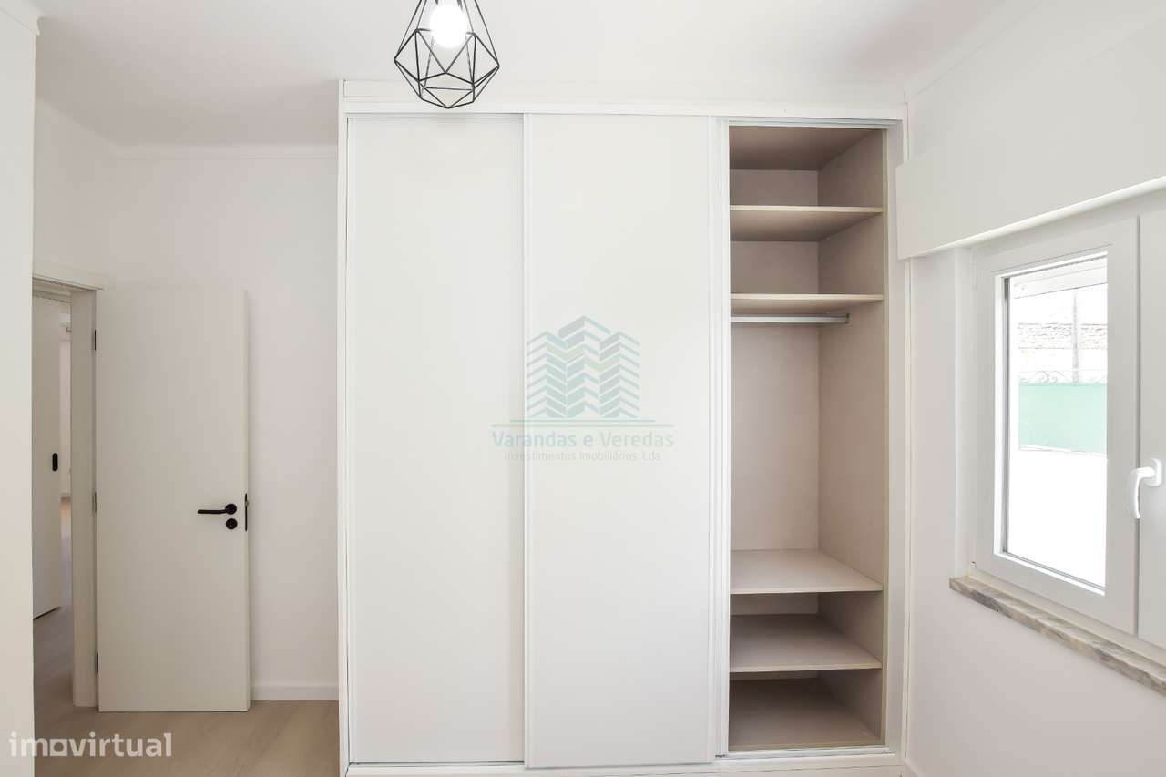 Moradia T3 remodelada com Anexos, Garagem e Poço.-19
