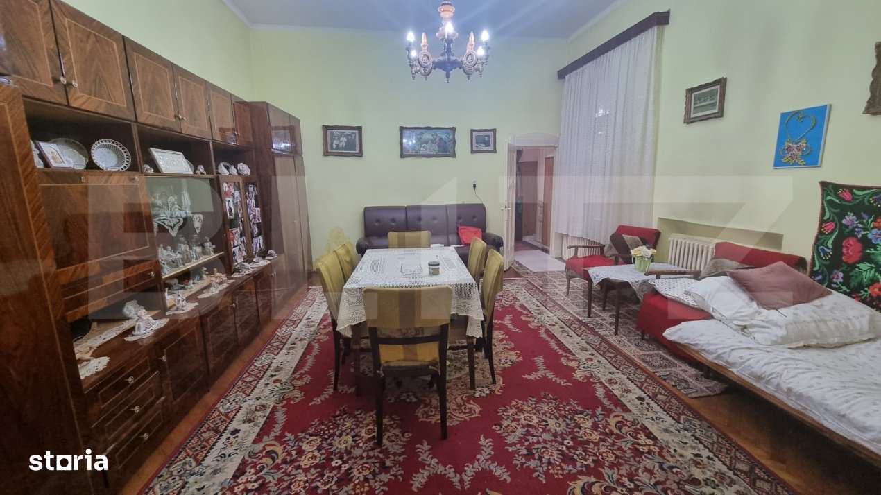 Apartament de vanzare, cu 2 camere, 82 mp, zona ultracentrala - Imagine principală: 3/7