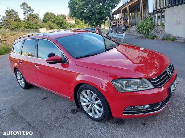 Volkswagen Passat Variant 2.0 TDI DSG BlueMotion Technology Highline - 17