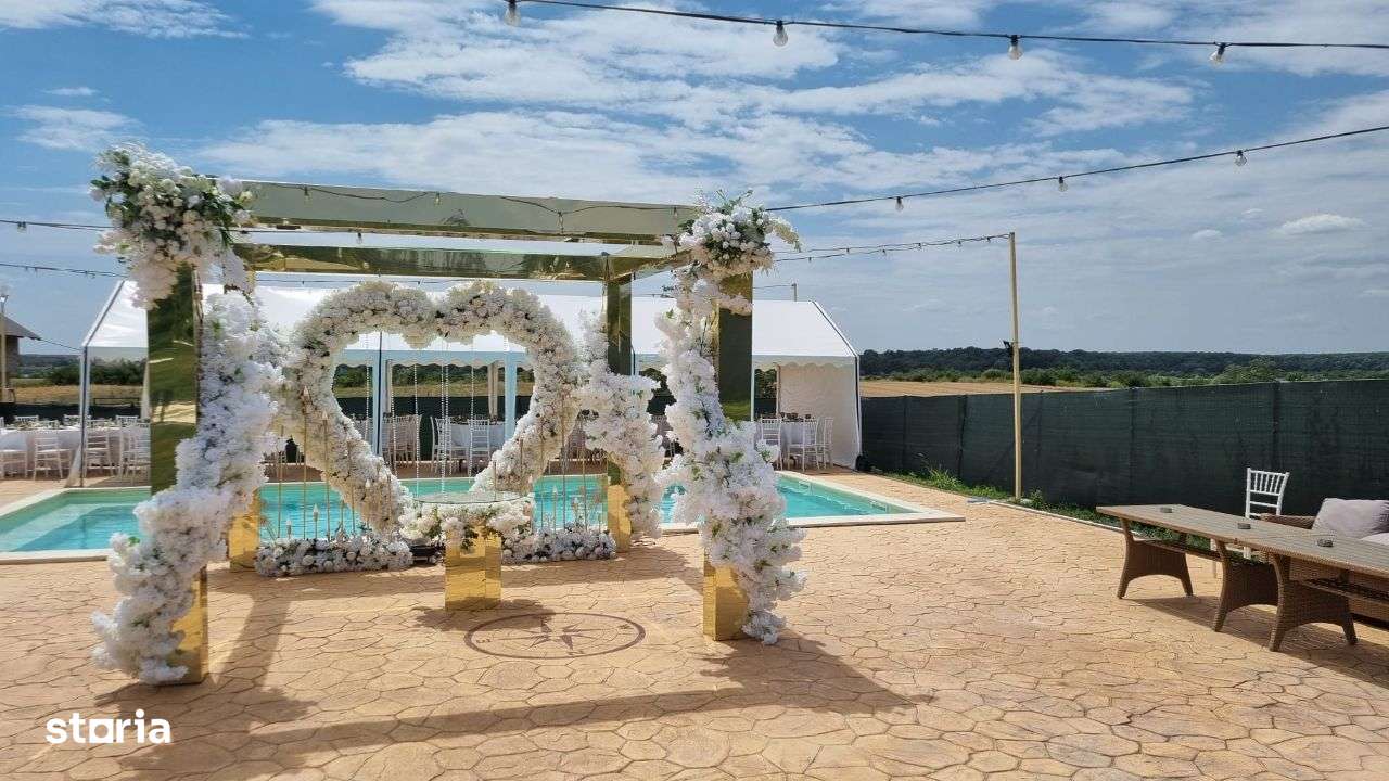 Vila Petreceri / Locatie evenimente ~ FARA VECINI, cununii, botezuri - Imagine principală: 4/8