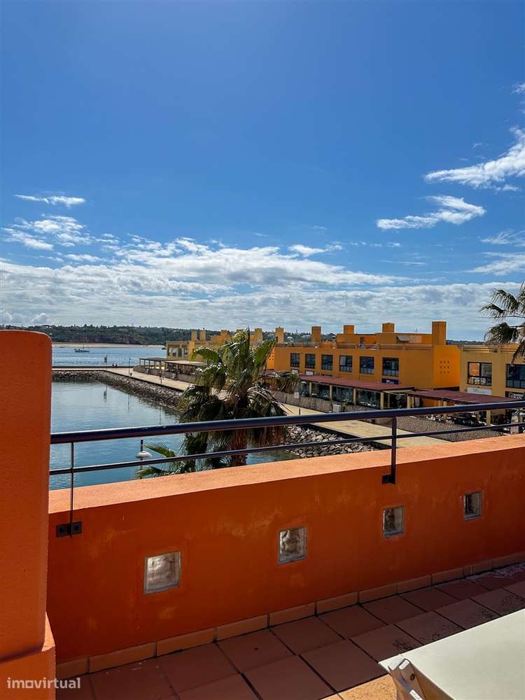 Apartamento T2 com Vista Mar e Rio na Marina da Praia da Rocha – Porti-31