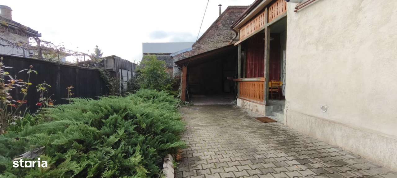 Casa zona Panov, singur in curte, 92 mp, 260 mp teren, acces auto-9