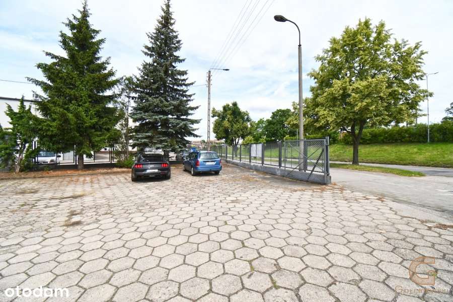 Budynek handlowy z działką w centrum Chełmna !-4