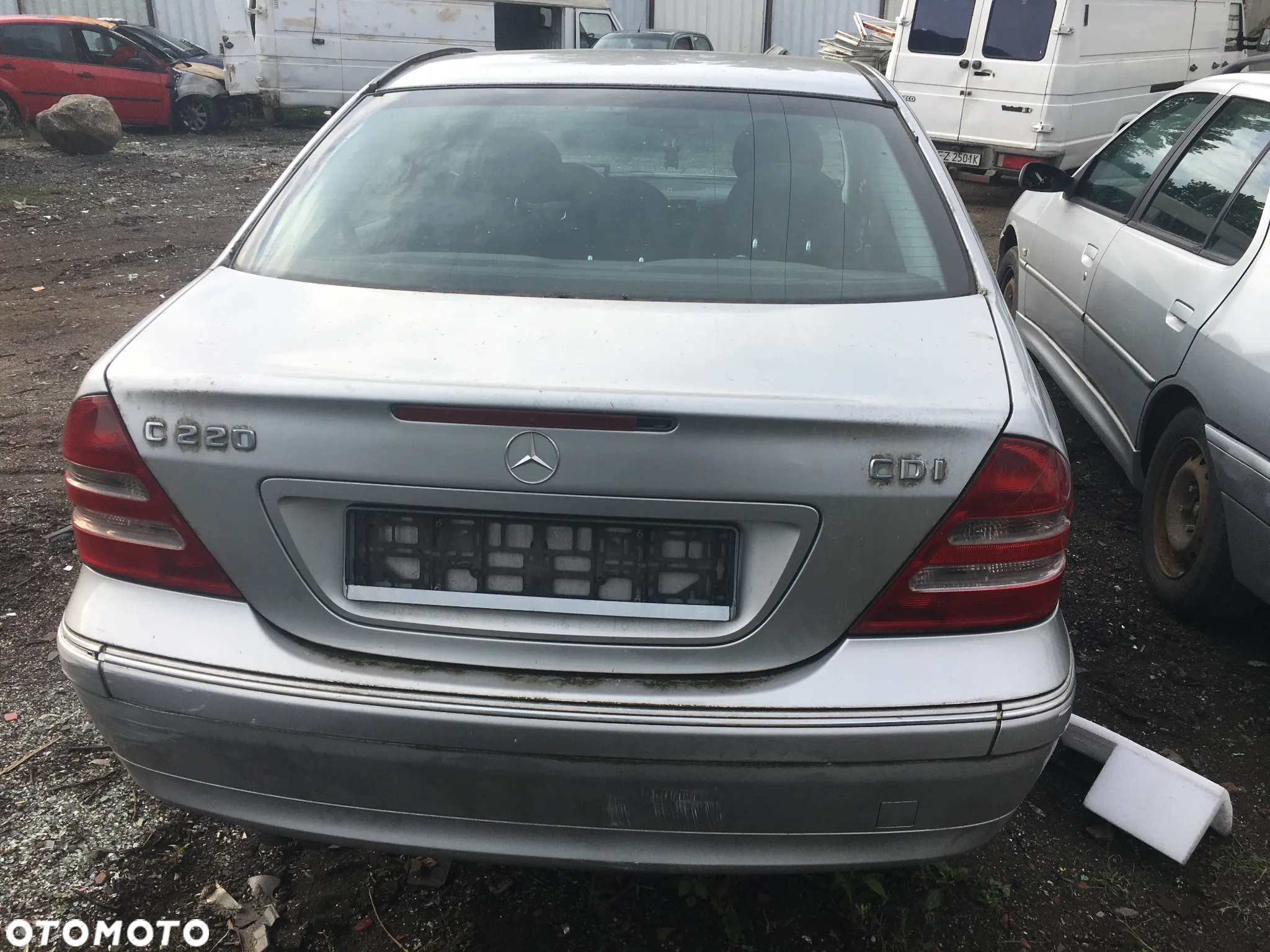 Mercedes-Benz Klasa C W203 2.2 CDI - 4