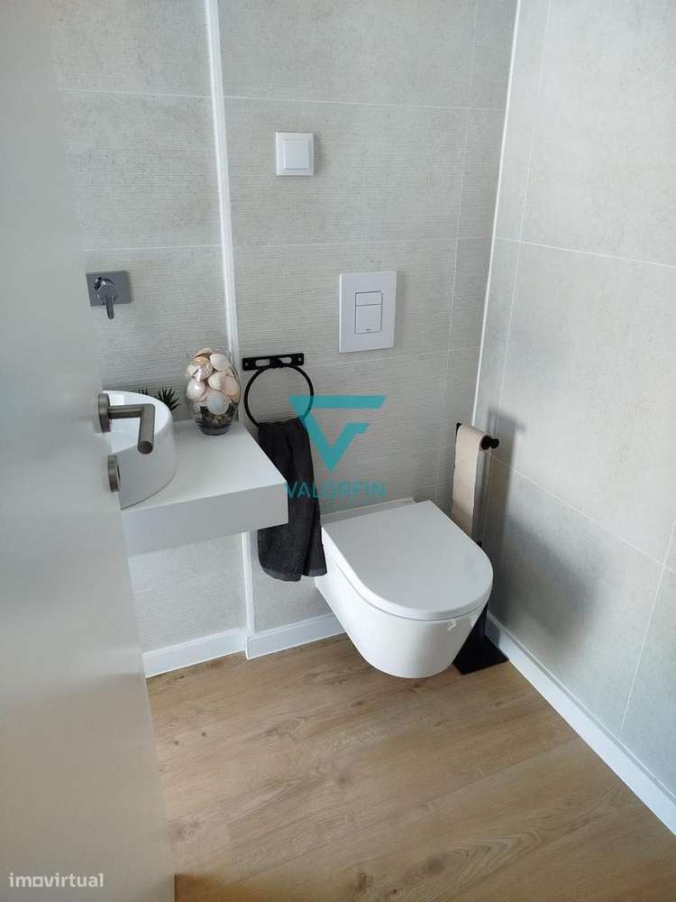 MORADIA T3+1 c/Piscina e Rooftop c/vista Rio Tejo -Alcochete-11