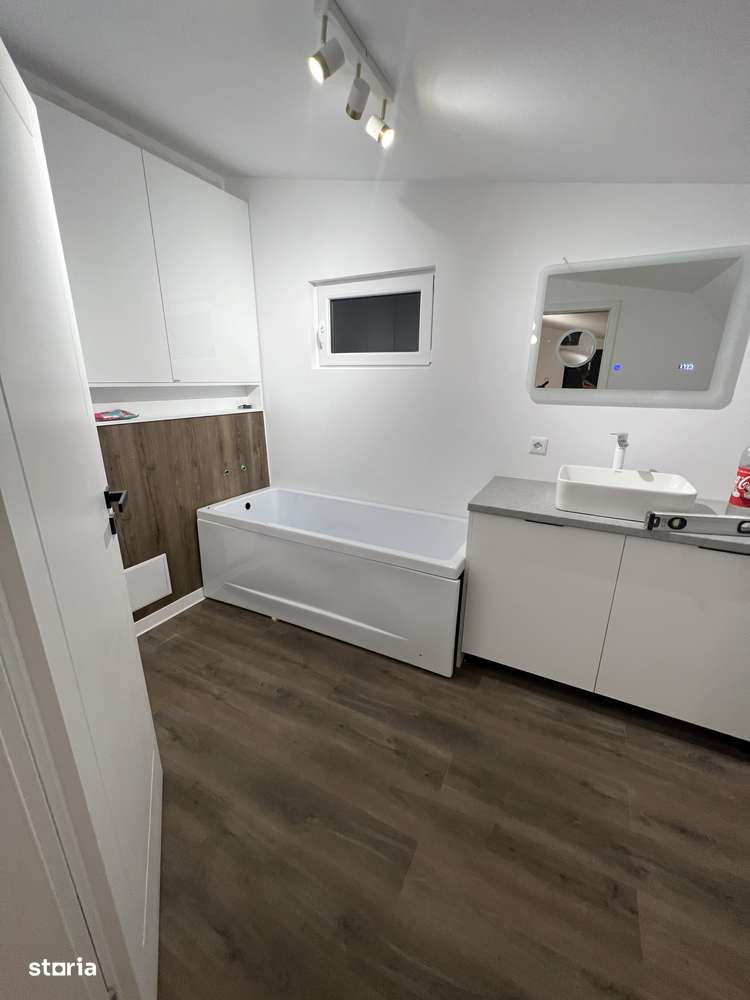 Apartament 3 camere zona Piața Decebal - Imagine principală: 4/7