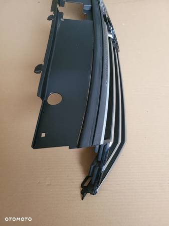 GRILL ATRAPA VW PASSAT B8 3G0853653D 3G0853651H 3G0853651J - 10