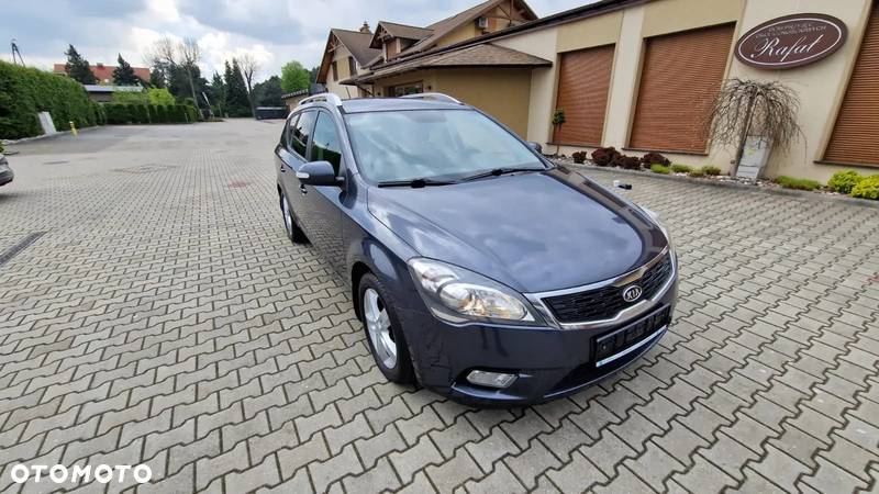 Kia Ceed Cee'd 1.6 Crdi Optimum + - 2