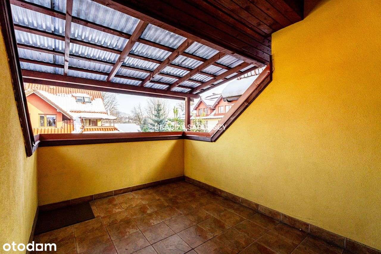 Przestronne mieszkanie z dużym tarasam / parking-12