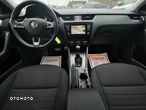 Skoda Octavia Scout 2.0 TDI 4x4 DSG - 29