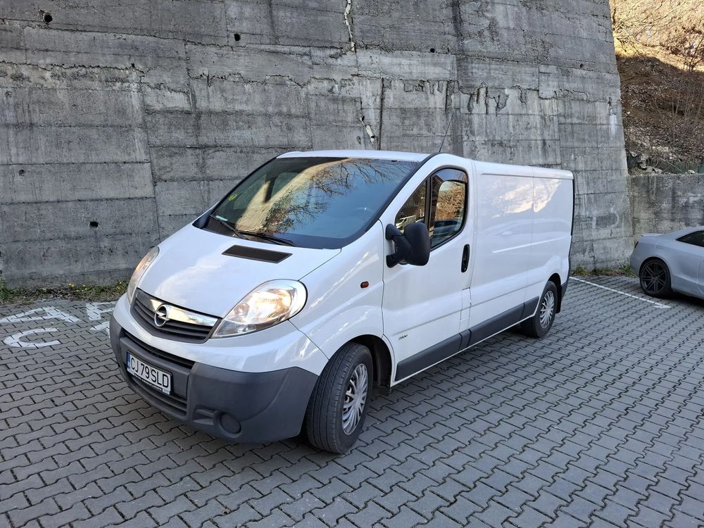 Opel Vivaro 2014