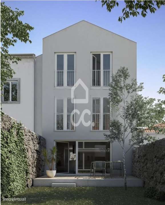 Moradia T5 com jardim, piscina e garagem na Foz Velha – Projeto de rec-7