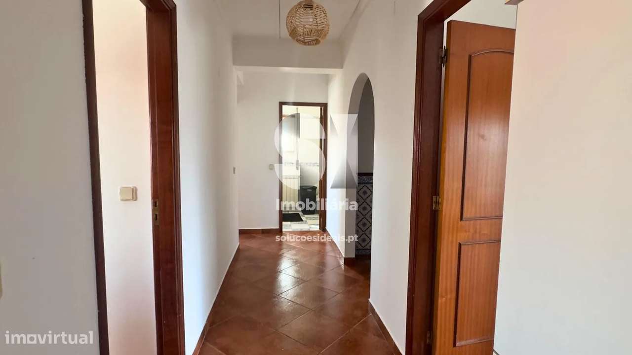 Andar Moradia T4 - Grande imagem: 4/23