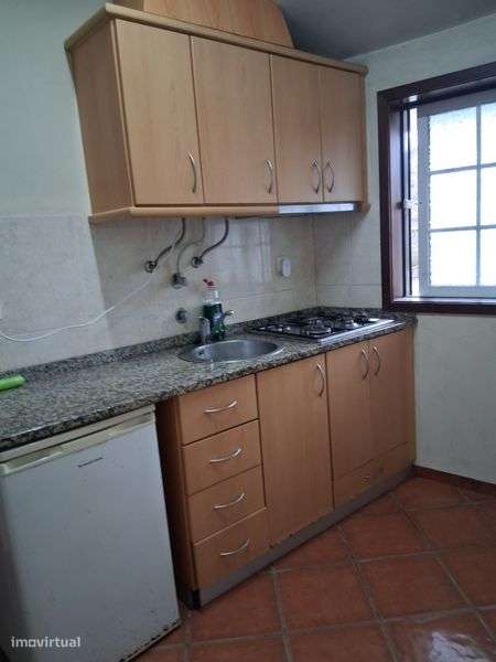 Arrendo T0 em Eiriz - Paços de Ferreira, totalmente mobilado e equipad - Grande imagem: 5/12