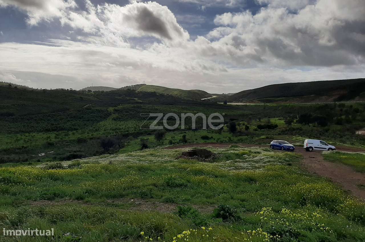 Moradia com terreno de 5,15 Ha em Mexilhoeira Grande - Grande imagem: 5/31