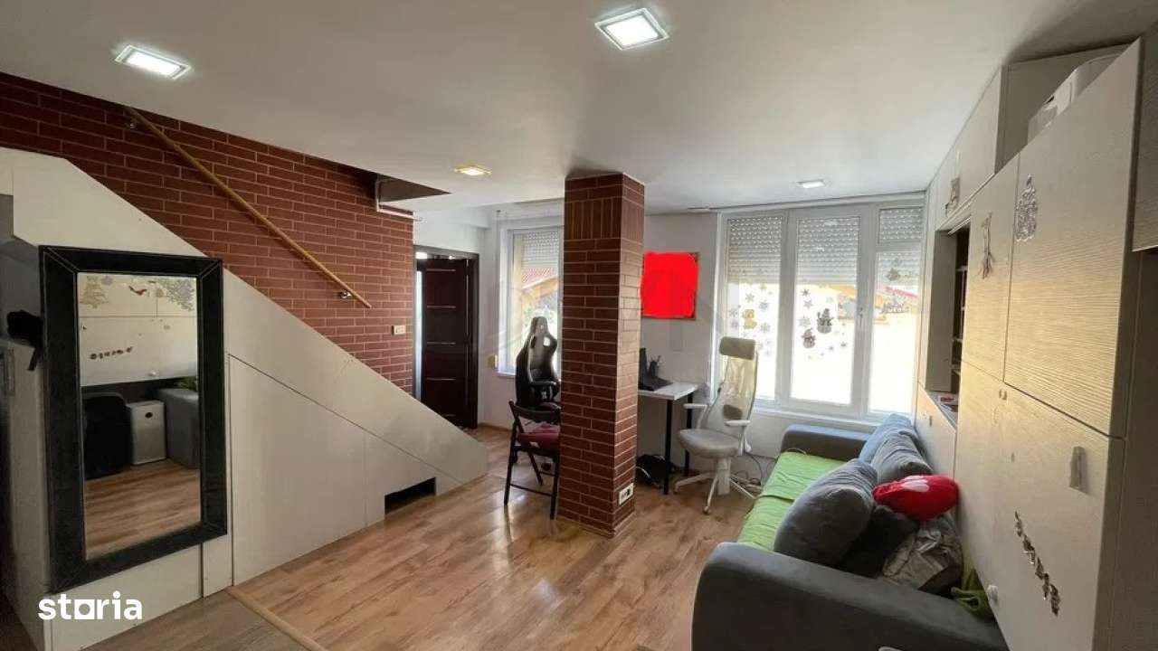 Duplex 3 camere la 4 minute de metro Aparatori Patriei