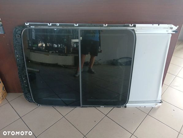 Suzuki Vitara od 2015 szyberdach panorama - 1