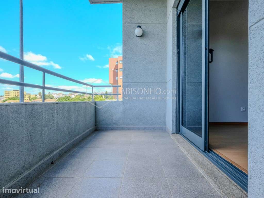 Apartamento T2 c/ Terraço | Baguim do Monte | Gondomar-5