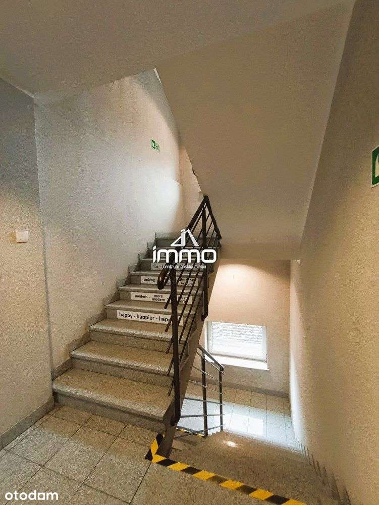 OLEŚNICA funkcjonalny lokal użytkowy w centrum - Pełny obrazek: 4/20