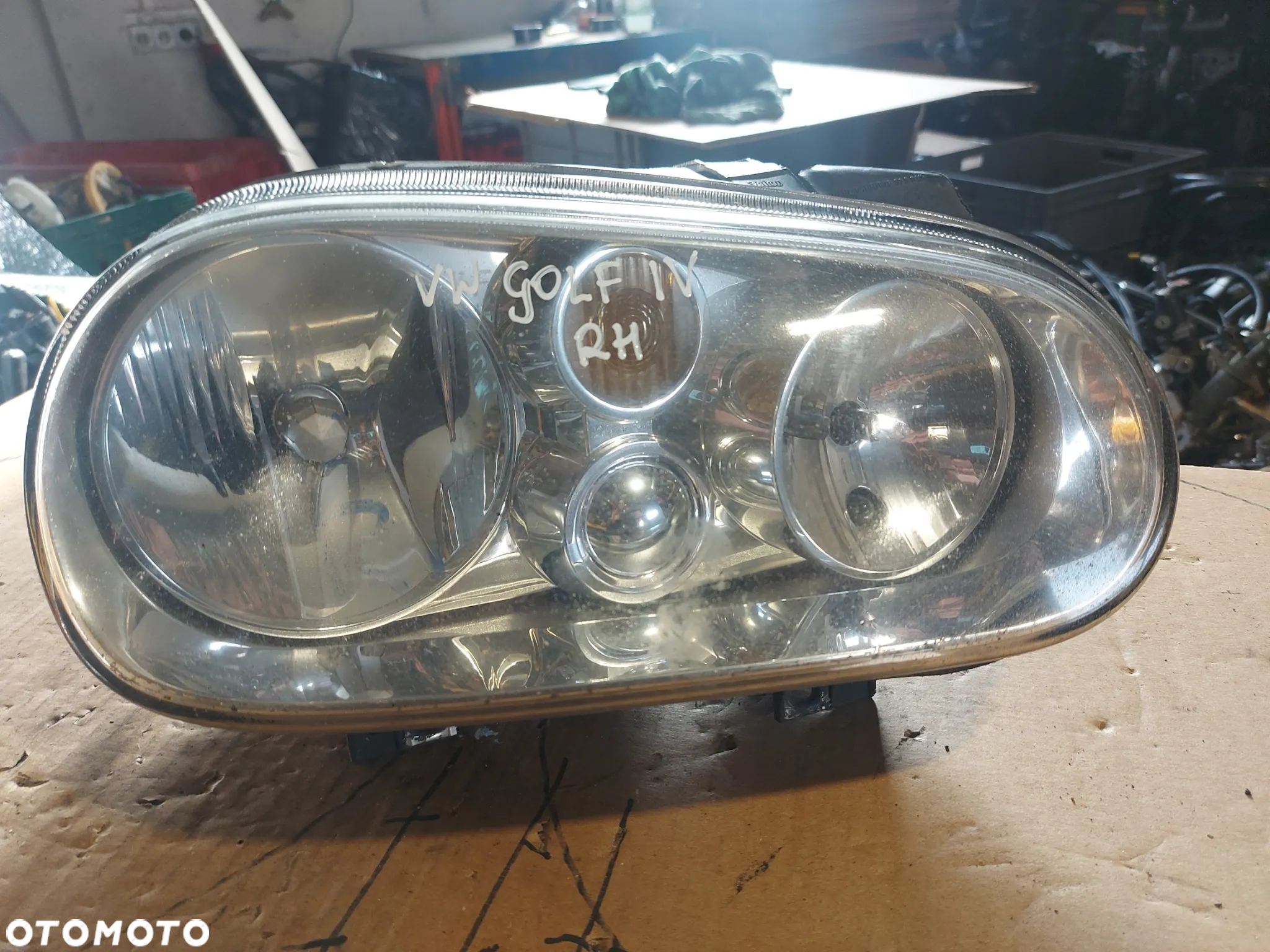 Lampa prawa przednia reflektor prawy przód Valeo VW Golf IV 1J2941018A ANGLIK - 2