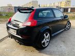 Volvo C30 D3 R-Design - 4