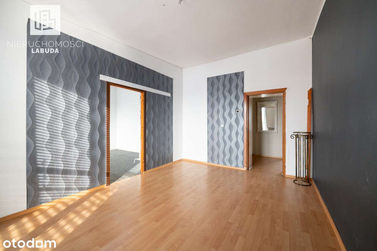 Duży Metraż | 3 Pokoje | świetna Lokalizacja-10