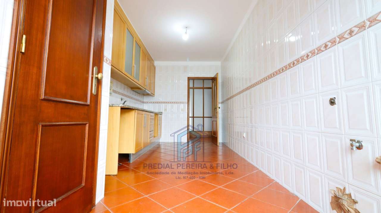 Apartamento Espaçoso T3 - Rio Tinto / Venda Nova-11