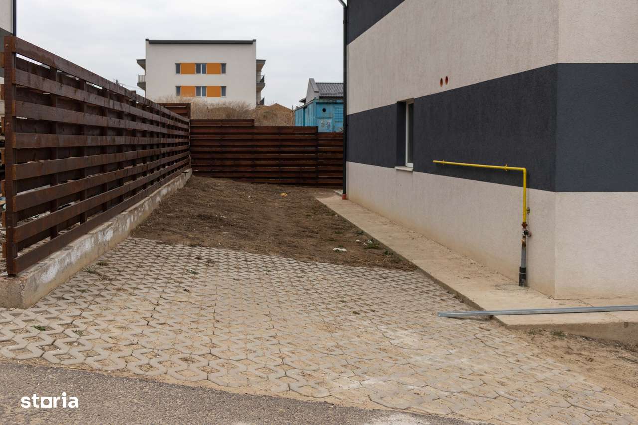 Casă cu 3 camere, 90 mp, acces asfaltat-3