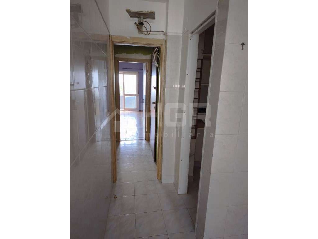 T3 + 1 | DUPLEX | BOA LOCALIZAÇÃO | ARRENTELA (MURTINHEIRA)-10