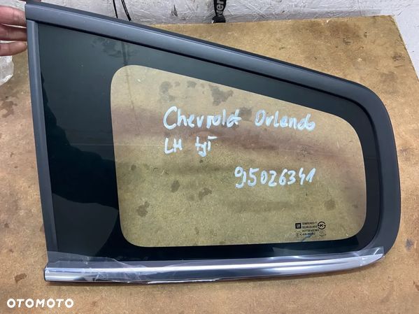 Szyba błotnika tylnego lewa Chevrolet Orlando - 1