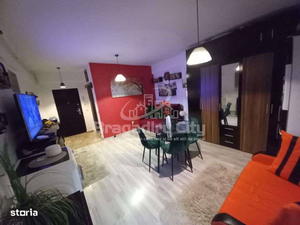 Garsoniera et 2/3 zona Independentei / Gliei-0