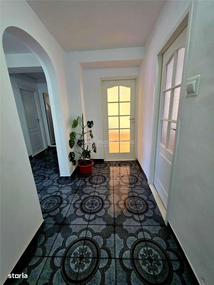 4 camere, decomandat, 100 mp, etaj 2, Dorobanti II-13