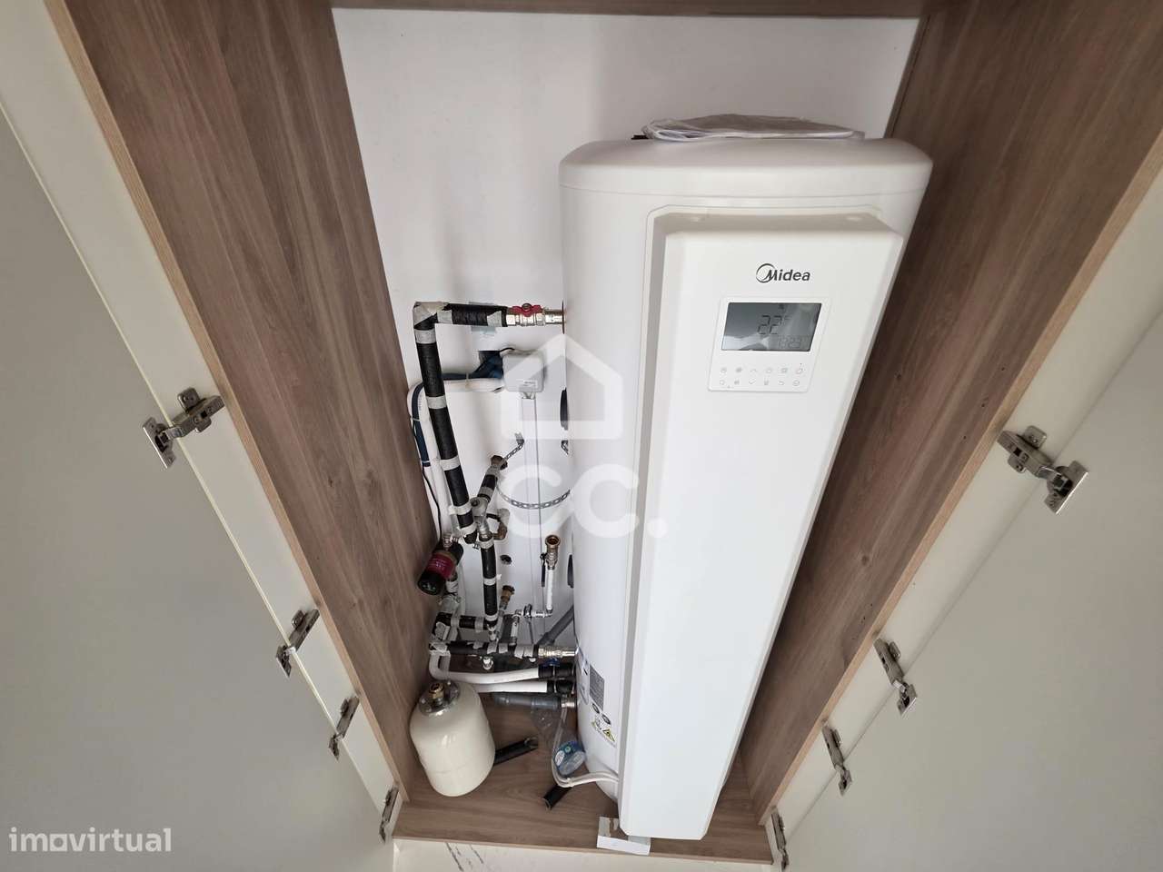 Apartamento T3 de Design Exclusivo no Coração da Baixa de Setúbal-29