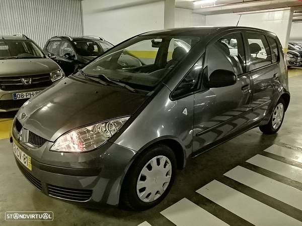 Mitsubishi Colt 1.1 Inform - 1