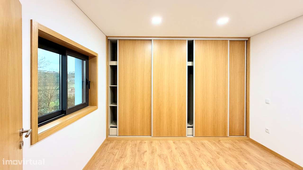 Moradia T3 Venda em Oliveira (Santa Maria),Vila Nova de Famalicão-8