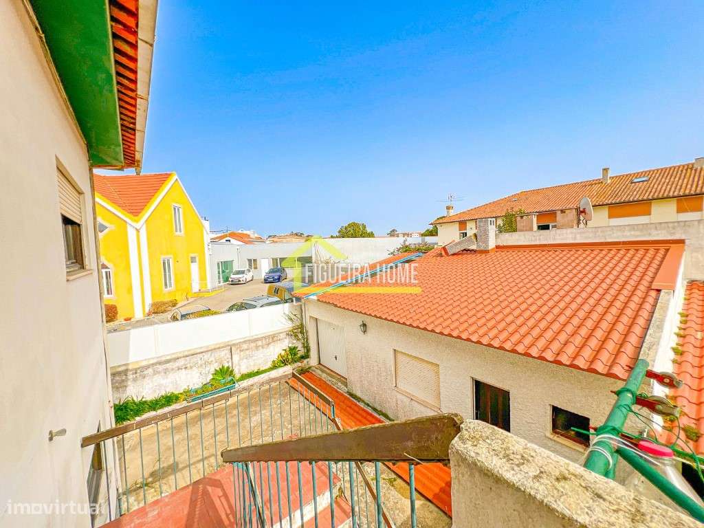 Andar de moradia com 4 quartos, garagem e anexo-41