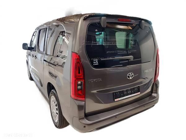 Toyota Proace City Verso Long 1.2 D-4T Business - 2