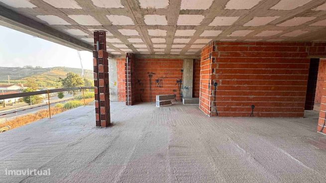 Apartamento T3 em Ponte de Rol, Torres Vedras-16