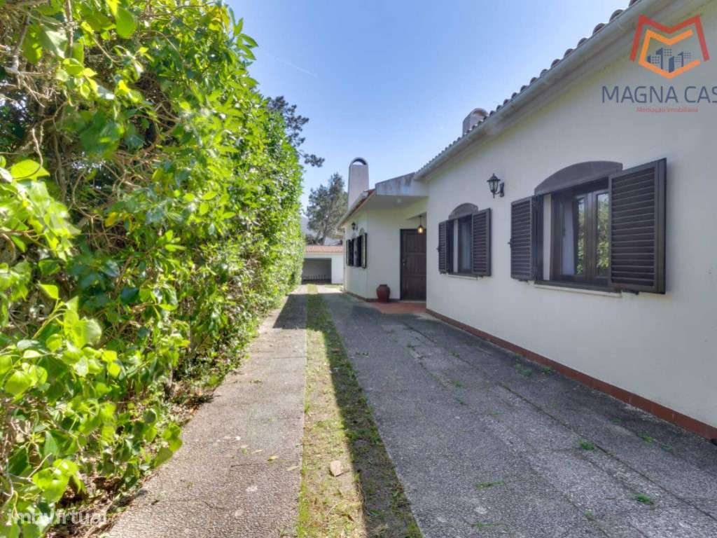 Moradia com Piscina e Jardim em Colares, Sintra-7