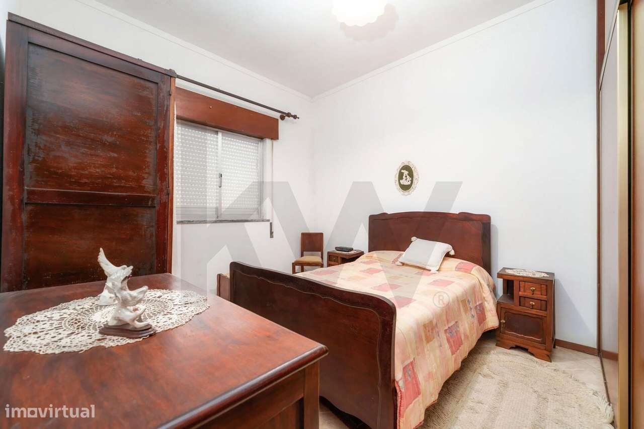 Moradia T4 com Terreno de 8480m2 em Bela Salema-30