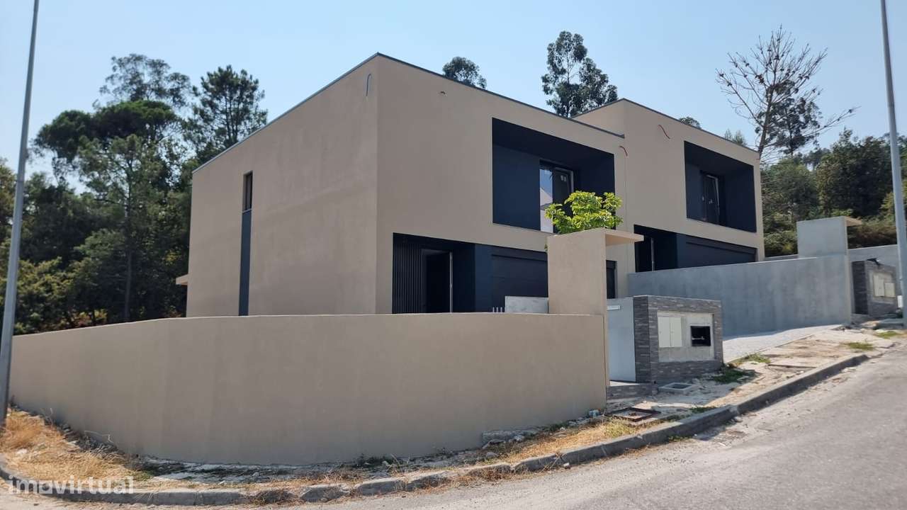Moradia em Banda T3 Venda em Lanhoso,Póvoa de Lanhoso-7