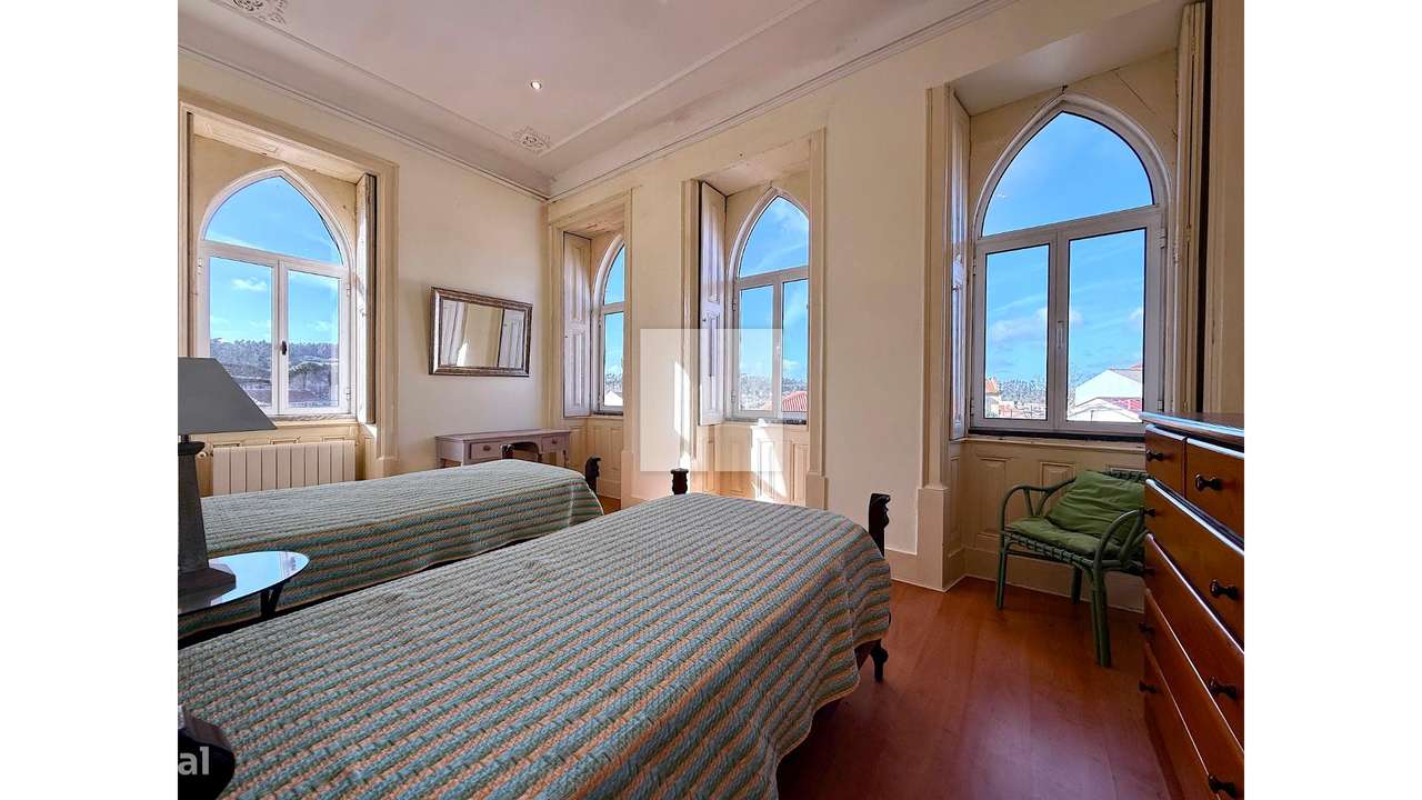 Moradia Senhorial T6-30