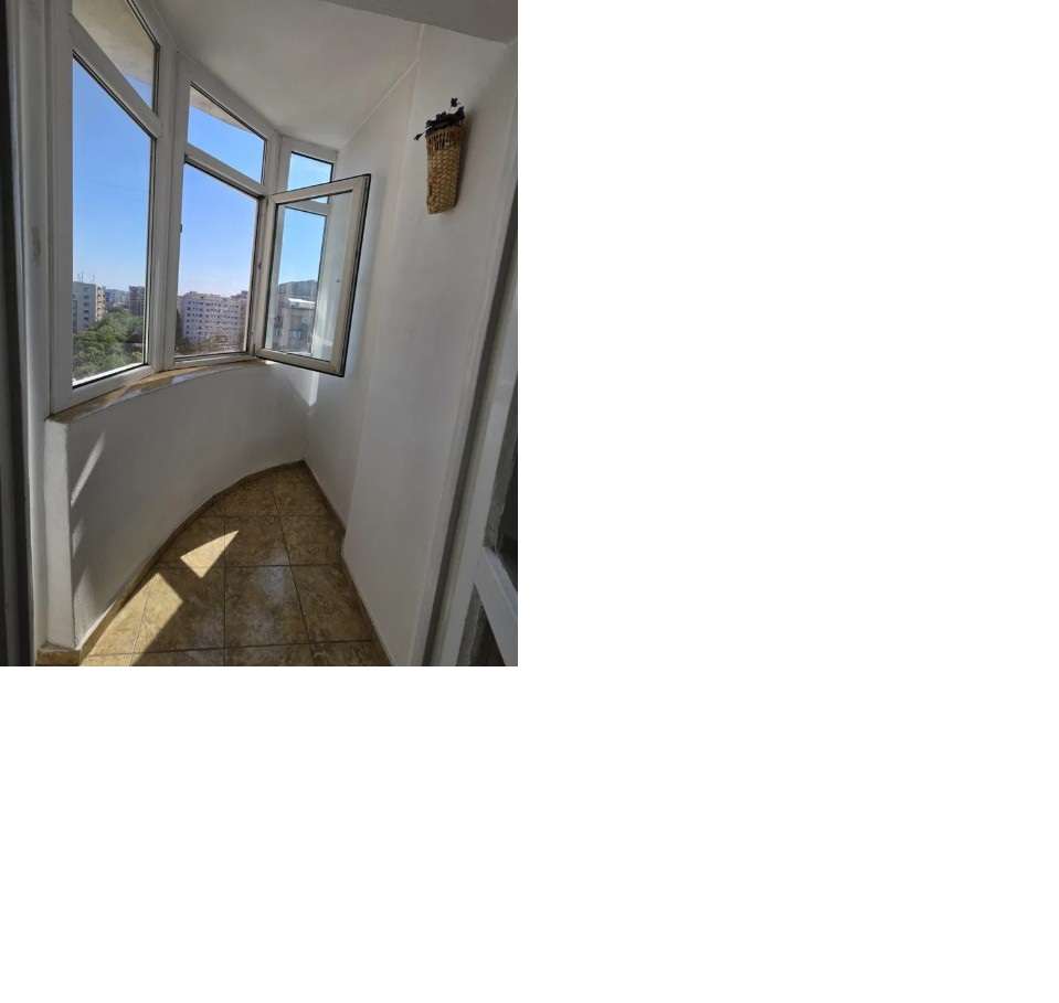 Garsoniera,UNIRII BULEVARD STRADAL,BL MIXT 1992, decomandata-3