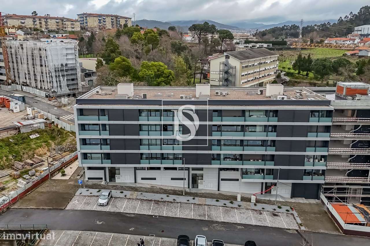 Apartamento T3 no Edifício Verbo Divino, em Guimarães - Grande imagem: 2/37