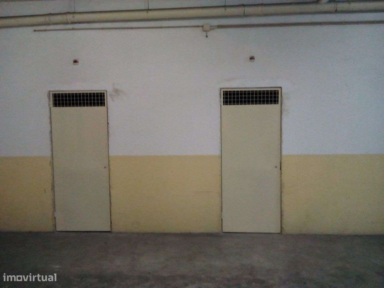 Vende-se Arrumos - Famalicão-8