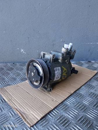 Compressor de Ar Condicionado Volkswagen /Seat/ Skoda 1.6 Tdi REF: 5N0320803E - 1