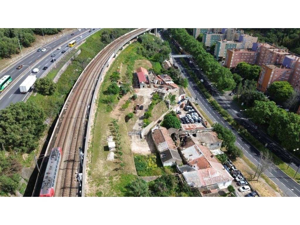 Terreno para construção - Grande imagem: 3/4